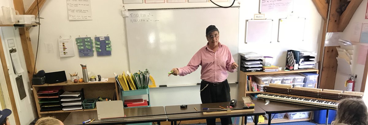 GoldinMath's tweet image. Sixth grade students hear from a local piano tuner about the relationship between tuning pianos and balancing an algebraic equation.  From the balance of a seesaw to the balancing of a piano key - algebraic equations are alive. #LUMathMethods #MTBos #iteachmath