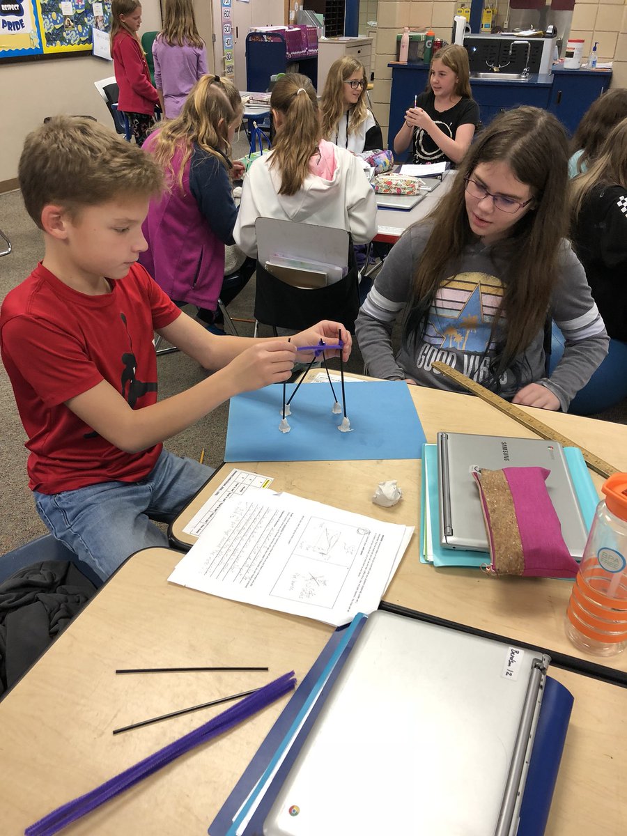 CI_kbendson's tweet photo. Seismic Shake-up building designs that will be tested soon. Hopefully they will withstand the earthquake! #WIN #gocigo https://t.co/E2j5A96Eq6