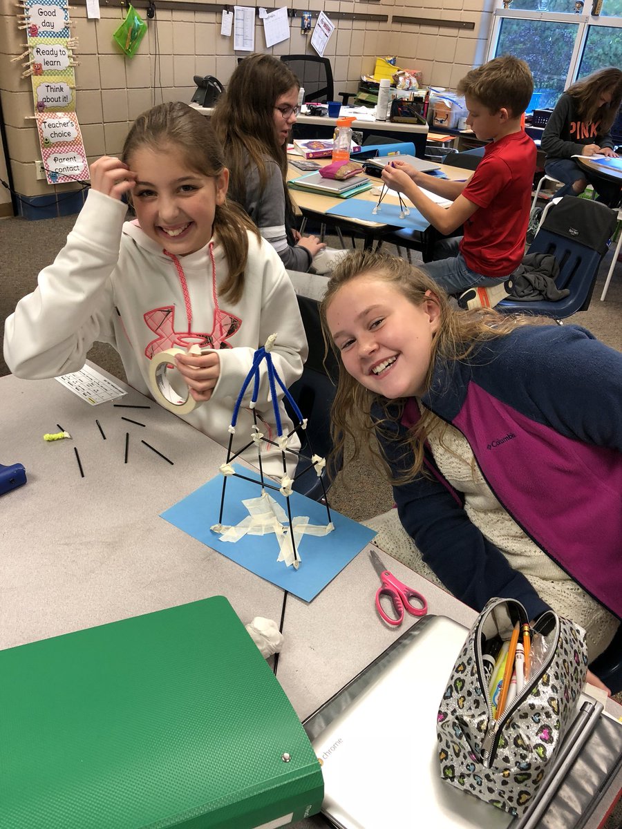 CI_kbendson's tweet photo. Seismic Shake-up building designs that will be tested soon. Hopefully they will withstand the earthquake! #WIN #gocigo https://t.co/E2j5A96Eq6