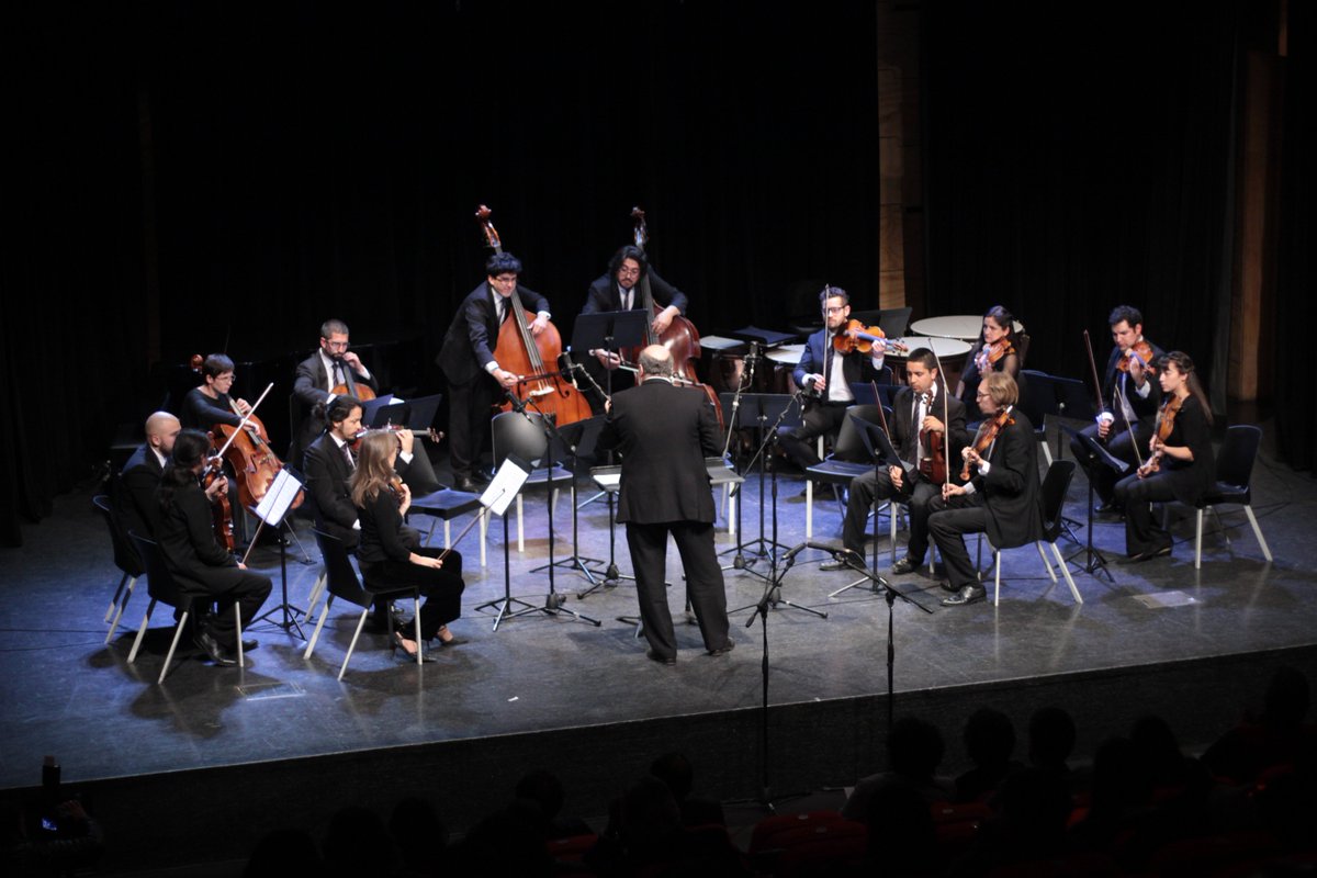 Este lunes 08 de octubre comienza la XV versión del Festival Internacional de Música Contemporánea Darwin Vargas con un tremendo concierto a las 19:00 horas en el <a href="/parquecultural/">Parque Cultural de Valparaíso - Ex Cárcel</a> de valparaíso, estará la orquesta marga @orqk bajo la dirección del maestro Luis José Recart