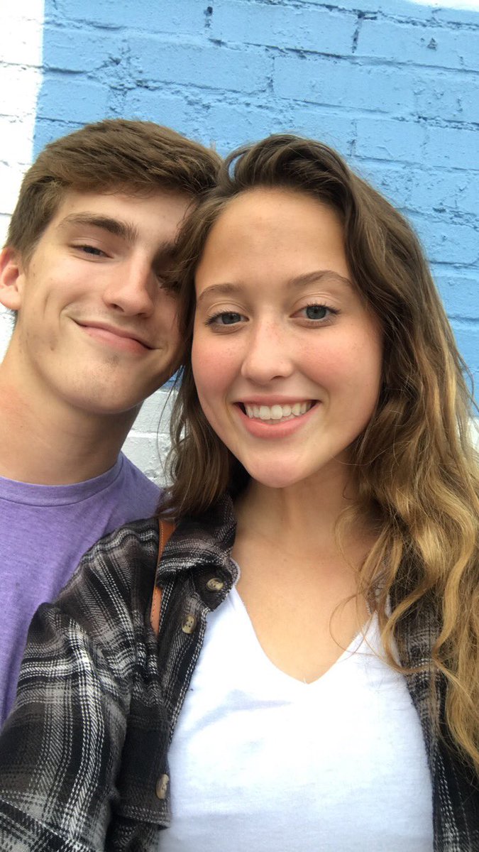 Jake_marines's tweet photo. HAPPY ONE YEAR TO ME AND MY BBY ❤️❤️❤️❤️ https://t.co/5PwhVNDfMJ