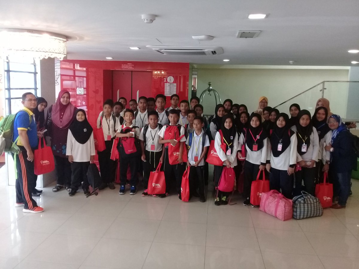 k_hotel's tweet photo. Dear @RakyatTravel , 
Thank you for your 1st business deal by choosing to stay with us &amp; we are glad that your group stay was memorable one ! We look forward to welcoming group back to our K Hotel Kuala Lumpur in the near future too !
+603 2693 4246
@myBankRakyat @OfficialYBR https://t.co/XnJa7Ri89b