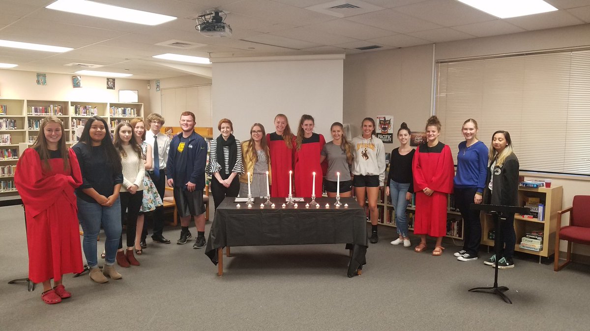 roosax's tweet photo. New @nhs_njhs members in the @TeninoNhs family!!! #smartkidsrule #ontenino https://t.co/7bJga4tQZs