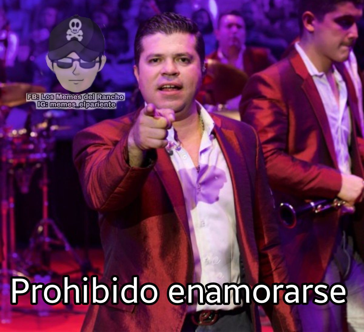 Cuando vas al putero con tu amigo el que se encula con cualquier morrita