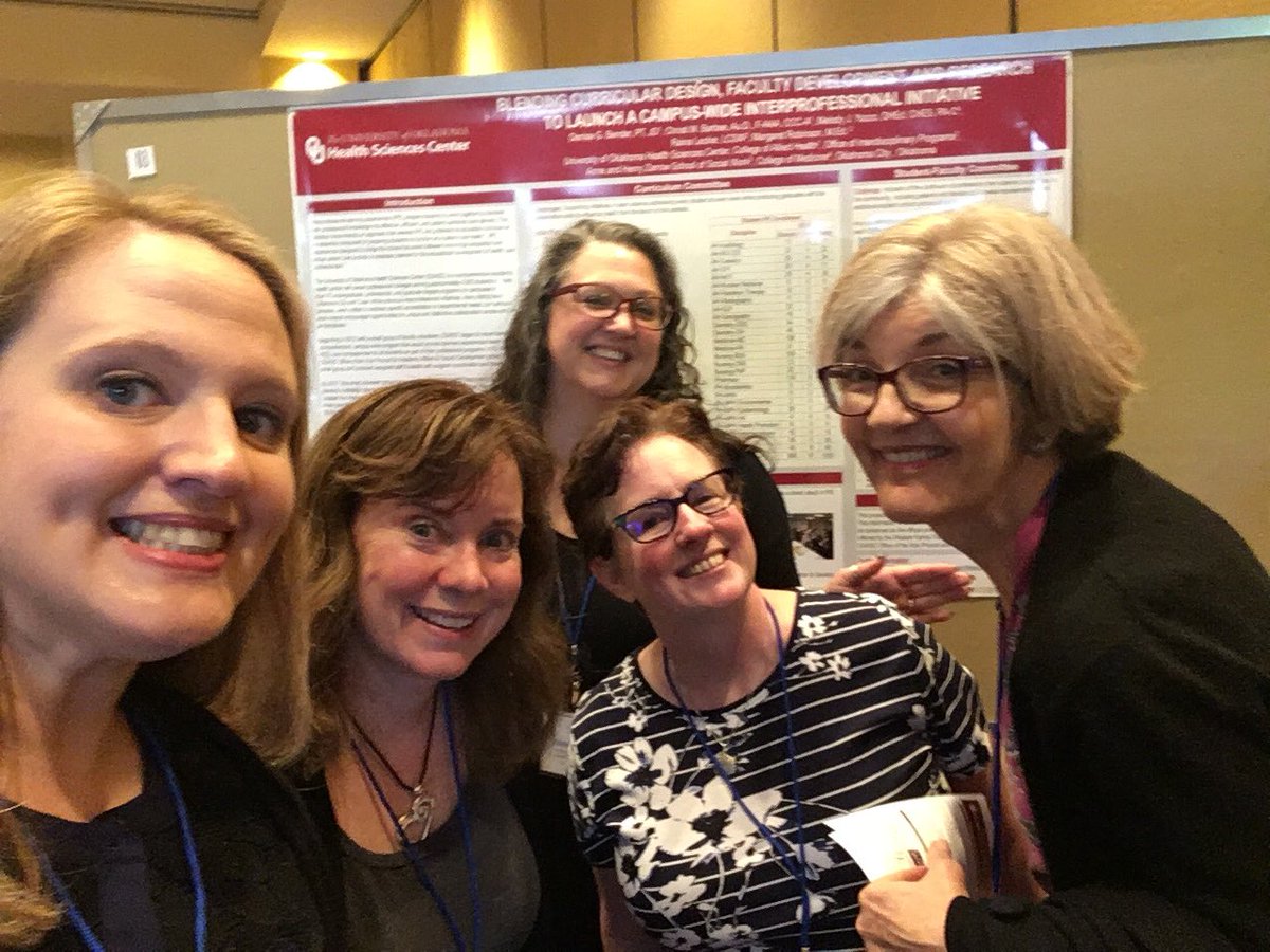 ouhsc_ipe's tweet photo. Poster presentation at IPEC Fall Institute. #IPECFall18 #SoonerTogether https://t.co/48Z14w4xm1