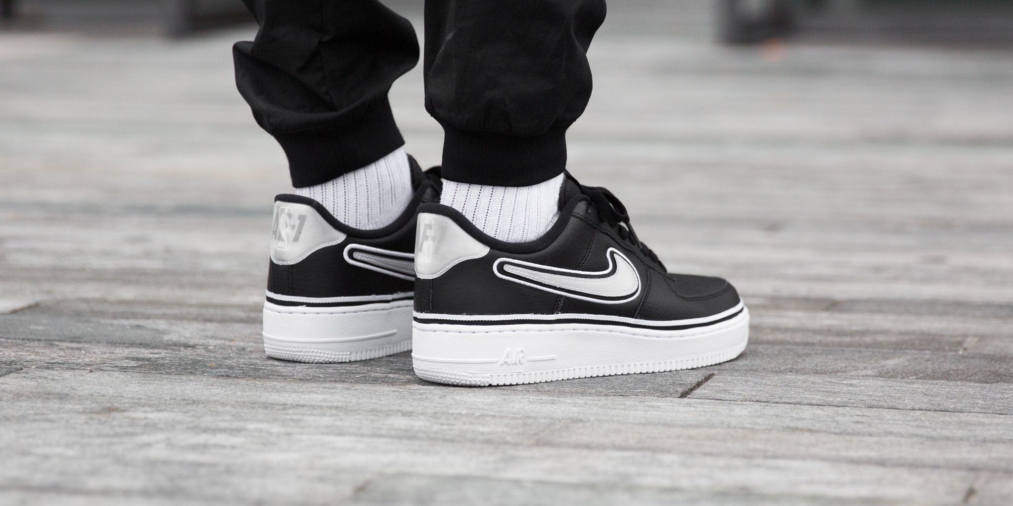 Nike Air Force 1 '07 LV8 NBA Black/White