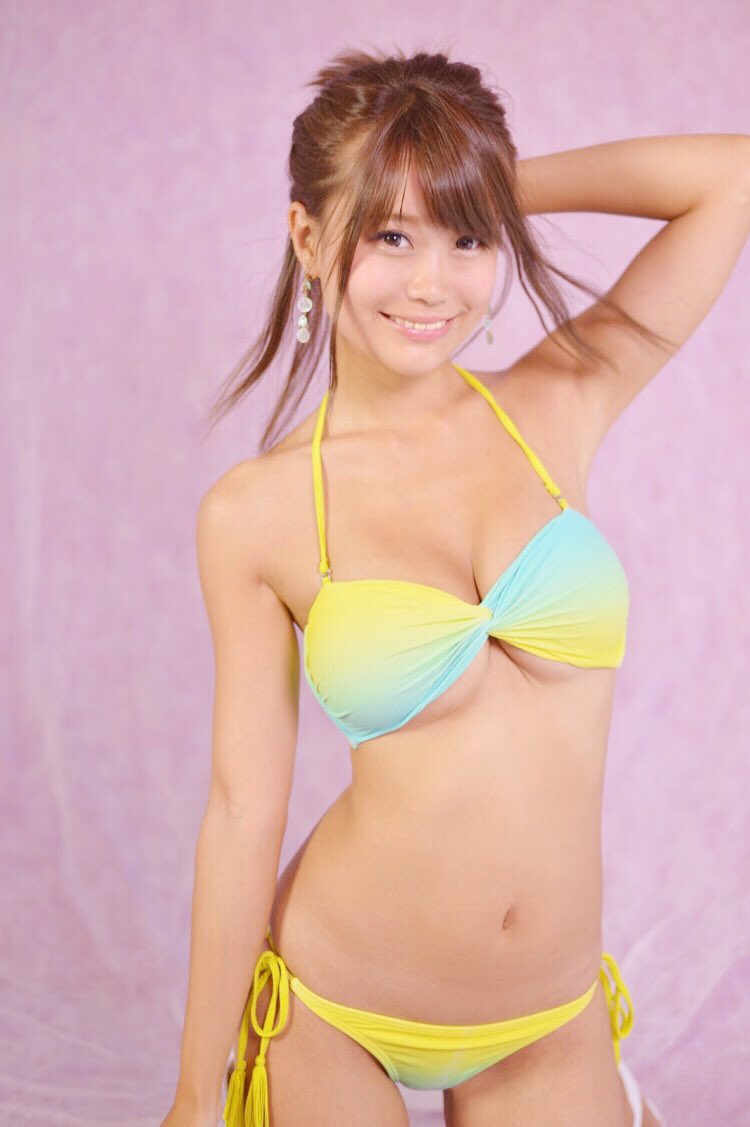 阿久津真央 水着ver 拡散希望 目指せフォロワー000人 T Co O2fk2pvr3j Twitter