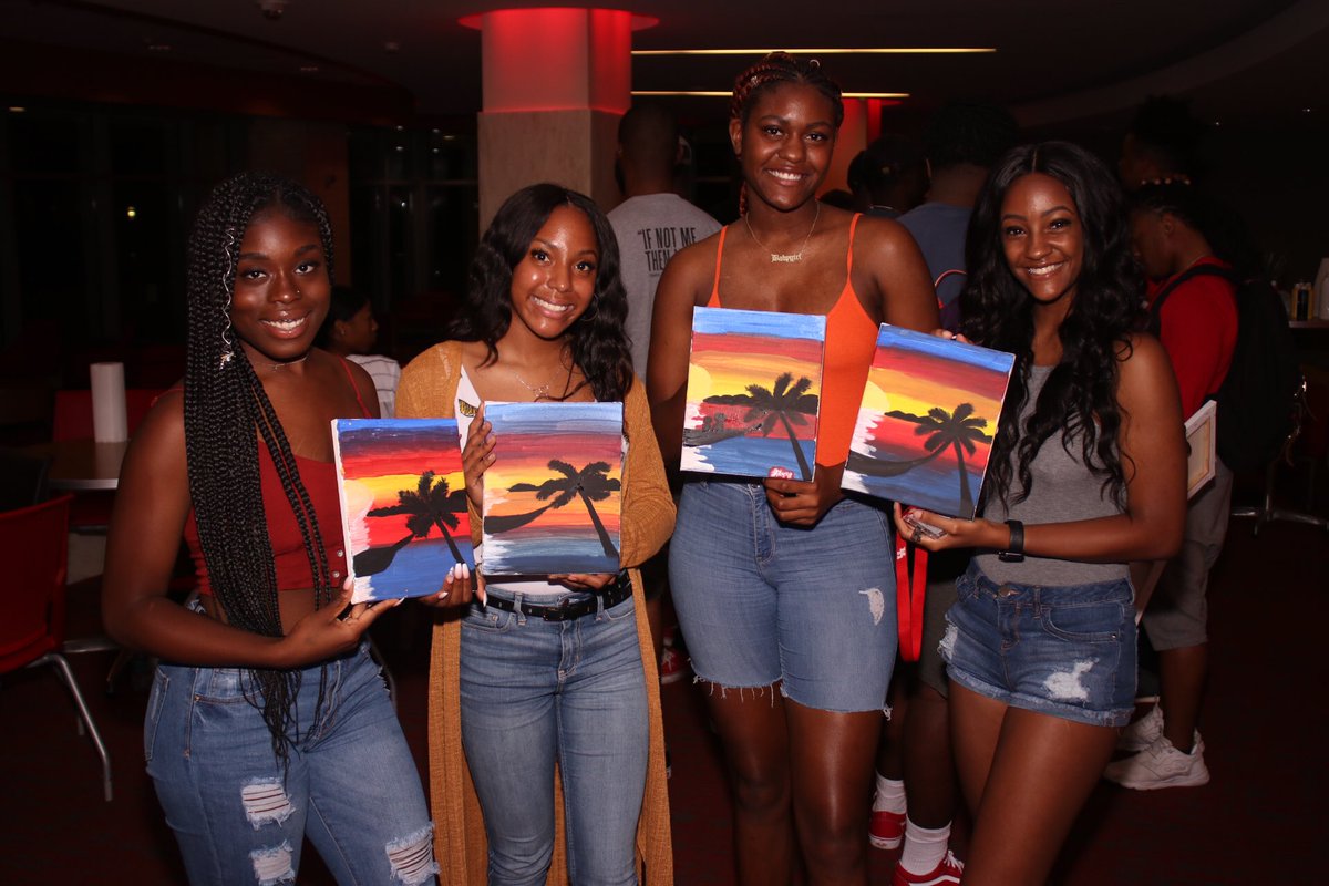 UHALPHAS's tweet image. Thank you to all those who came out to Painting with PHam! We hope you enjoyed your creativity. We will see you tomorrow at Pie an Alpha! #HMAlphaWeek