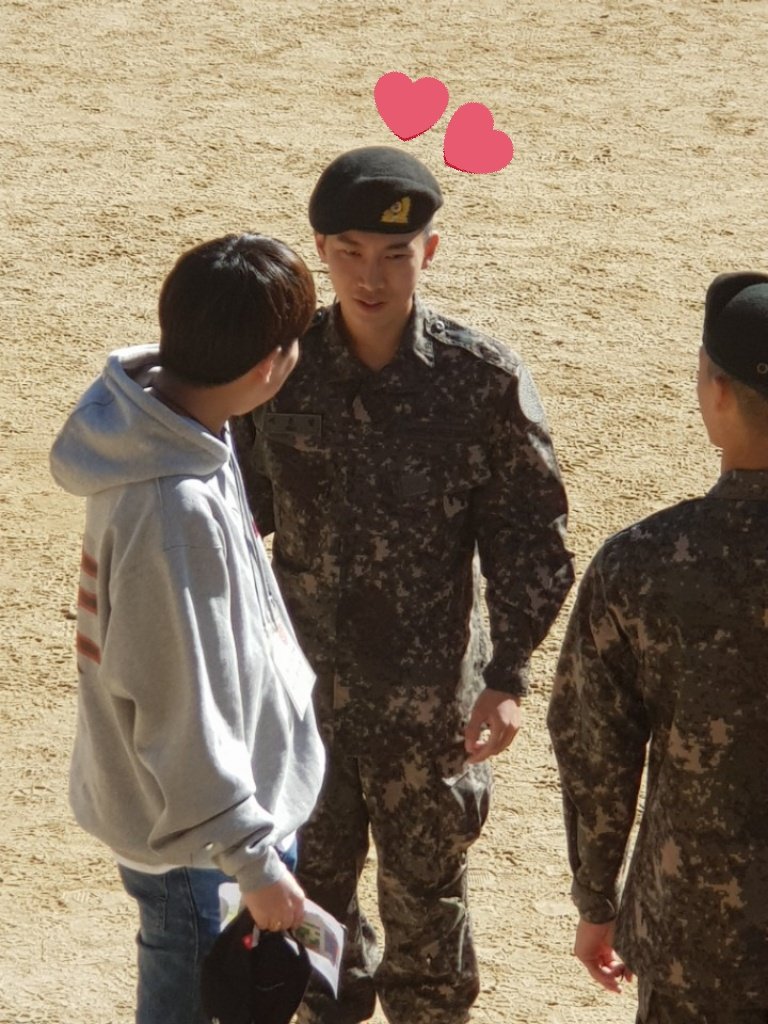 BLUEWAVE_1122's tweet photo. 자랑스러운 응가 ㅠㅠㅠㅠ보고싶다 ㅠㅠ흐흑 ㅠㅠㅠㅠㅠ https://t.co/oPcwo3Xic7