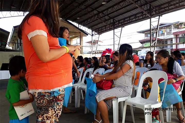 pnagovph's tweet photo. SENATE RATIFIES EXPANDED MATERNITY LEAVE LAW
The Senate on Wednesday ratified the proposed #ExtendedMaternityLeave bill that would provide 105 to 120 days of paid maternity leave for working mothers in both government and private sector.
Full Story: https://t.co/4UDaYZRfpr https://t.co/AyXn6t12os
