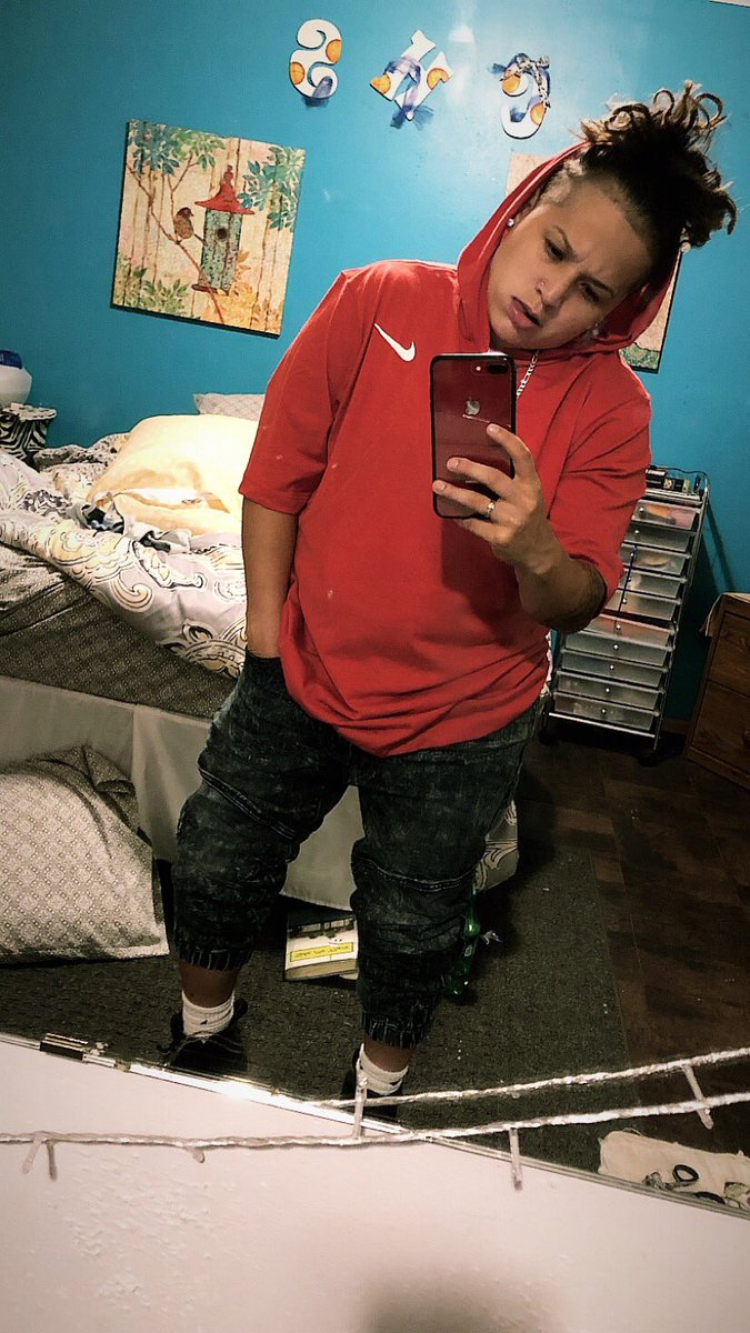 trueecedes00's tweet photo. #lgbtteam #issafinequeer 😍❤️ https://t.co/WxrSbyfRH0