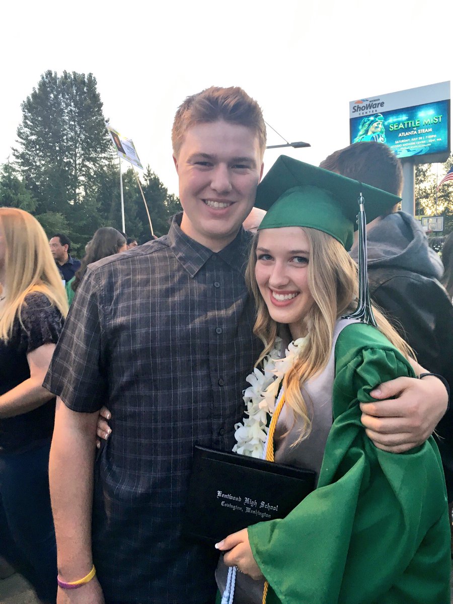 loganfoege's tweet photo. Happy #NationalBoyfriendDay to my favorite person, the one who makes me smile and laugh the most😘 love you https://t.co/cstaHgHzkl