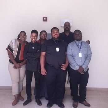 managecincy's tweet photo. #Throwbackthursday with the #Ework2017 team including @hb.cooc @jmar2ne17 @daedae90 @cinticeo and @gcmination. #teamawesome
#teamworkmakesthedreamwork #sweo #interns #changemanagement #problemsolving #entrepreneuship #cincinnatimanagement #SmallBiz #micr… https://t.co/xp5bATQVfz https://t.co/oE3HwrPLok