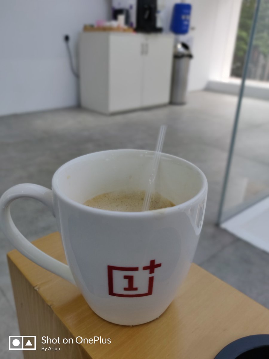 arjun_approved's tweet photo. Hey @OnePlus_Support! Was at the experience store, Chennai today. Got a chance to the taste ONEPLUS COFFEE EXPERIENCE !!It was yummy too !!
By the time i finish my coffee, they replaced my tempered glass for free. Thanks a ton.OnePlus never fails to engage their customers โค๏ธ๐ https://t.co/nIFmNI7C90