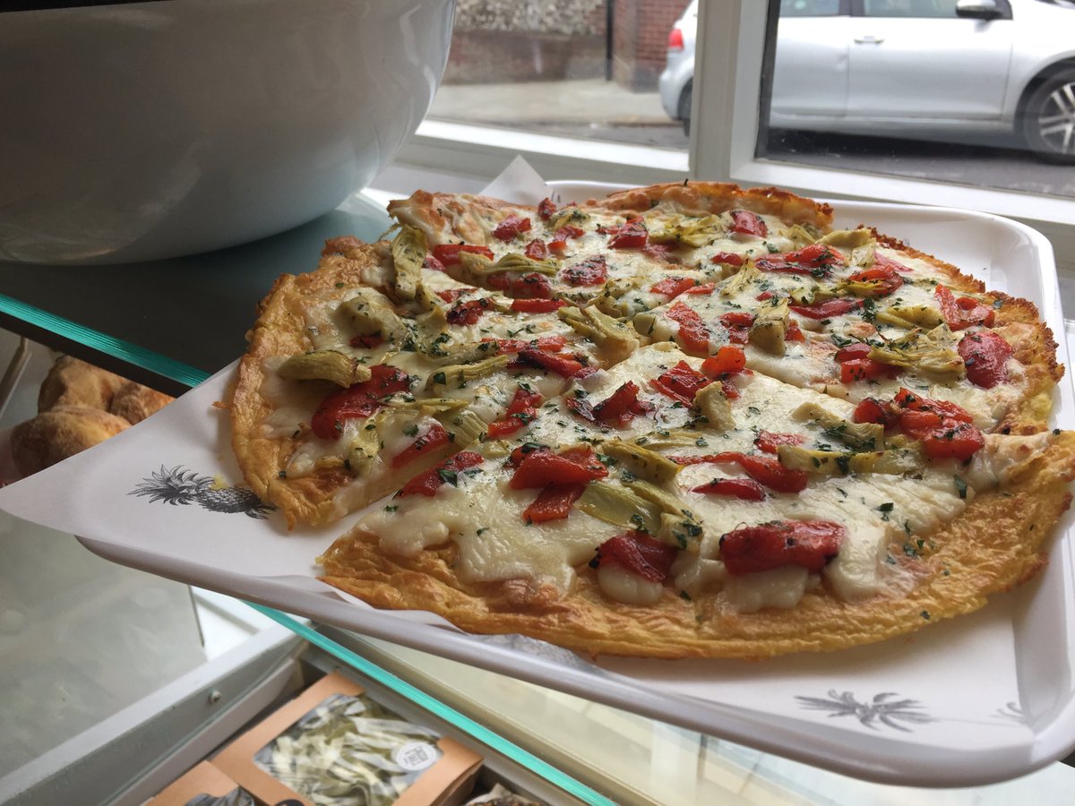 lewesarchitect's tweet image. Amazing #glutenfree #pizza at new ⁦@elsiep76⁩ #cacciaandtails #love #Lewes #foodiegram ⁦@LewesNibbler⁩ ⁦@LewesNibbler⁩ ⁦and ⁦@LewesWB⁩ members get 10% off their first visit ⁦@MicroBiz_Hour⁩ ⁦@SevenSpices⁩ ⁦@greenhousesoph⁩ ⁦