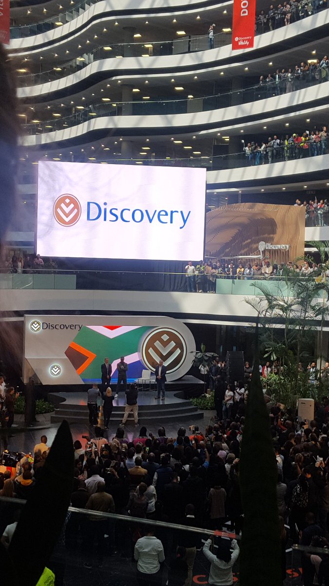 Tanielle_Johns's tweet photo. A #ProudlySouthAfrican moment @Discovery_SA #DiscoveryAmbassador @caster800m https://t.co/AuK454veRg