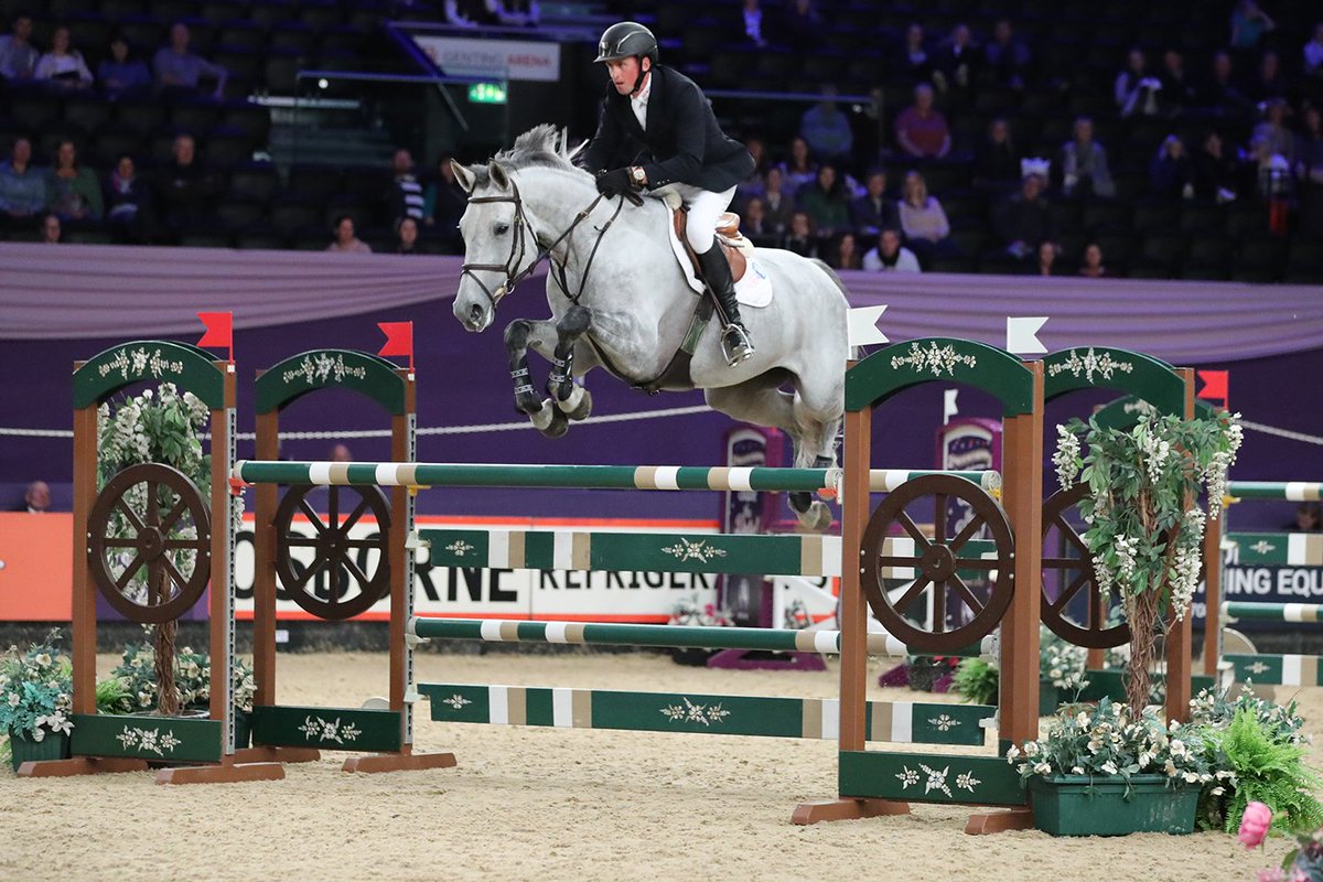 <a href="/TrevorBreen1/">Trevor Breen</a> maintained his remarkable unbeaten record in the Talent Seekers, incorporating the seven-year-old Championships with Diamant S Aurora.

Click here for the full article: britishshowjumping.co.uk/news/trevor-br…