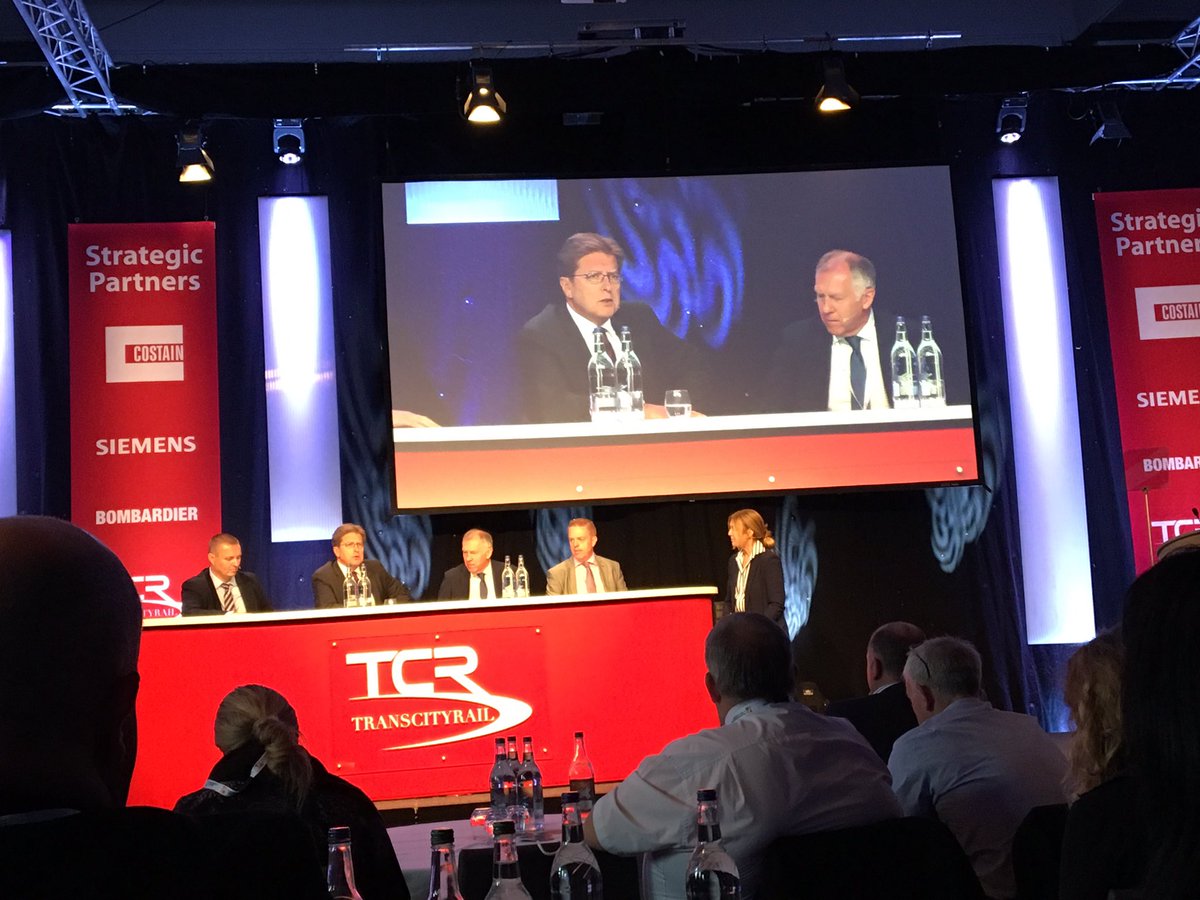 Jack1eCuthbert's tweet photo. #AndrewDugdale @MottMacDonald  love your advice to be passionate and relentless in the quest to win contracts! @VGCGroup is here to help contractors create #socialimpact via supplying local, #ethicallabour from #local communities #rail #hs2 #NPR #ConnectingTheNorth #TransCityRail https://t.co/SaZNykIi9J