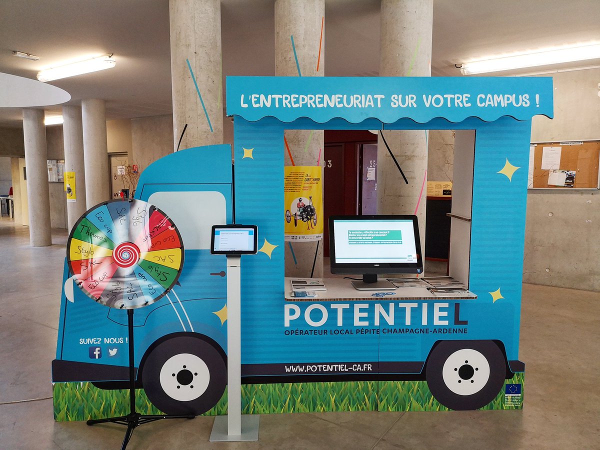 potentiel_ca's tweet photo. [Road trip entrepreneuriat 2018] 
7éme étape de notre #roadtrip à l'@UFR_STAPS_Reims !
Viens découvrir ou juste parler création d'entreprise sur le stand @potentiel_ca présent dans le Hall STAPS.
#rte2018 #etudiants #entrepreneuriat #incubateur #creativlabz #urca #staps https://t.co/Fx53mXUIWF