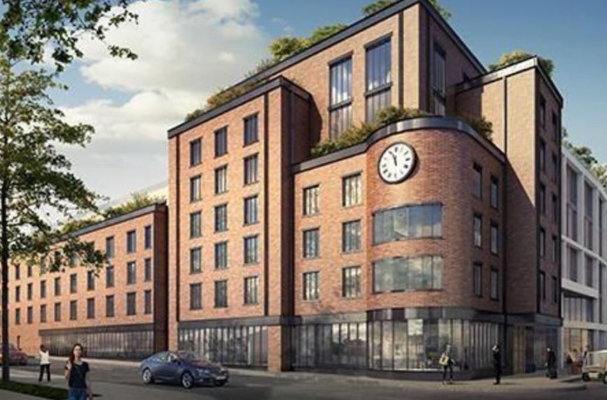 vecteurplus's tweet photo. #CONSTRUCTION. Cyril Aouizerate, participe au #programmeimmobilier de 14 000m² au cœur des Puces (Saint-Ouen 93). Au projet : 1 Mob House, 1 #piscine, 1 jardin, 1 #restaurantbio en plus de la résidence étudiante pour l'université @Paris_Dauphine.
@villesaintouen @iledefrance https://t.co/mR8LcJ9dr5