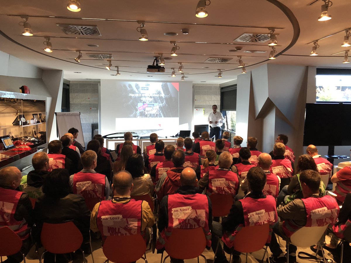 OerlikonHRSflow's tweet photo. Next stop: #HRSflow!
We are hosting today the #VDWF (Association of German Tool and Mold Makers) at our Headquarters in Italy. An occasion to take a tour of our plant and attend HRSflow Company Presentation! https://t.co/ilGKkoNLbF