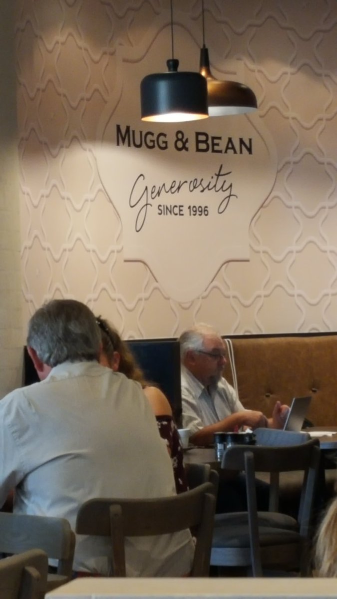 CapeTown's tweet photo. Hello @Mugg_and_Bean !
your makeover is fantastic..
#capeReview 👌🏾 visiting in George @GardenRouteMall CONGRATS -@iAmnotMany
#unsponsoredtweet
any Cape Town venues that did the same recently ? https://t.co/oMCP5fexsO