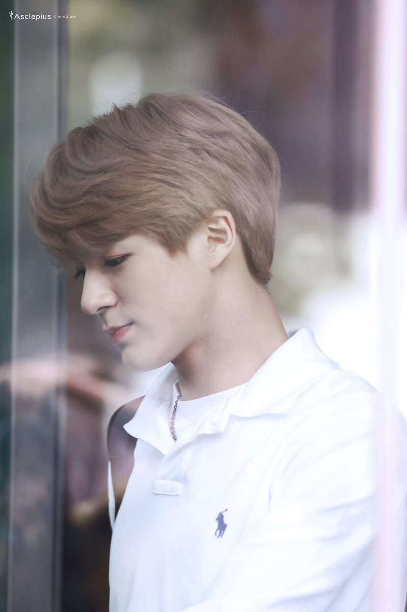 mid_nightblue's tweet photo. ชื่อเจโน่แปลว่าราชา หรือกษัตริย์ หล่อจนแบบเอาวันเดือนปีเกิดให้หมอดู หมอดูยังท้วงว่านี่คือวันเดือนปีเกิดของหนุ่มรูปงาม 55555555 https://t.co/7zvo1c05VZ
