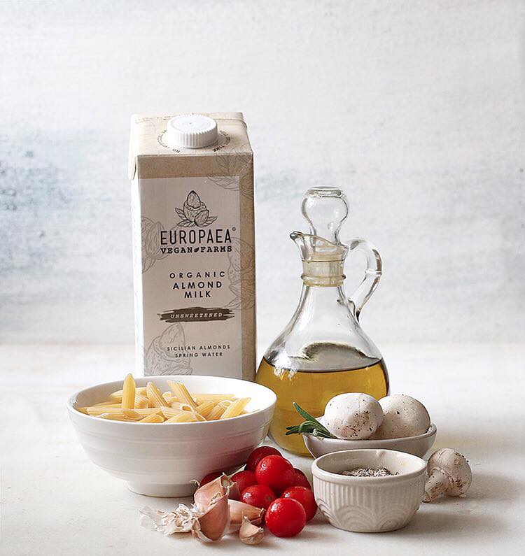 OliveTreeIndia's tweet photo. Make a creamy vegan pasta sauce with Europaea Vegan Farms organic almond milk. 
https://t.co/QC75BCYR78 https://t.co/7V90uifzqn