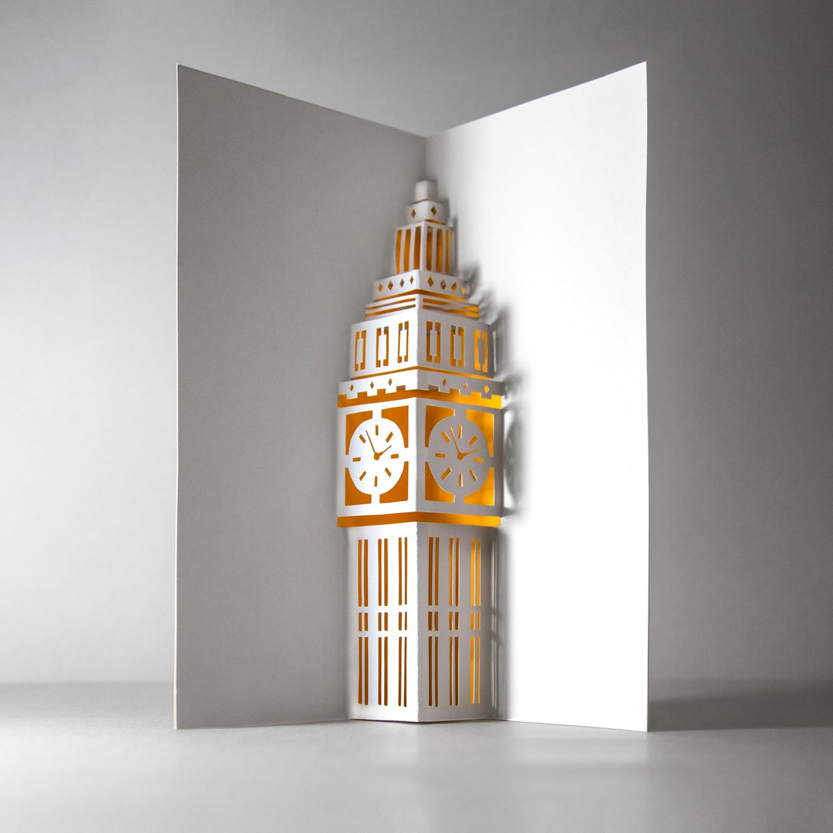 SensesPaper's tweet image. Our creative team have been playing around with Senses Driftwood Grey and Sublime Sunset to create a beautiful paper sculpture of Big Ben!  #sensespaper #MadeWithSenses #colouredpaper