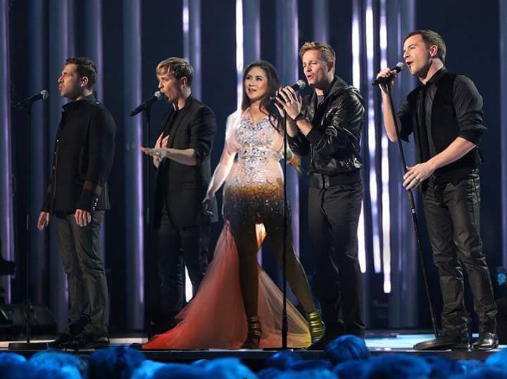 westlifemelba's tweet photo. Dream ko ang magkacollab sila...tagos sa puso kasi kung kumanta.
 #PinoyPrideSarahGOnASEANFest
日・ASEAN音楽祭 サラ・ヘロニモ https://t.co/lYLYy4K79P