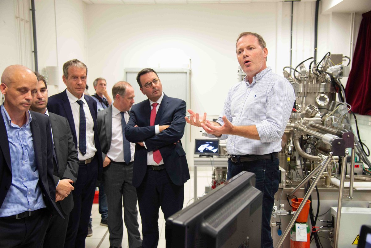 CNRS's tweet photo. #CNRSinnovation 💡 | @SAFRAN, le @CNRS et l’ @UnivPoitiers créent le #laboratoire commun #Primeo en @NvelleAquitaine 

➡️ https://t.co/aI2UphQ472 

🤝 @cnrsinnovation @DR08_CNRS https://t.co/UanQeo2jrU