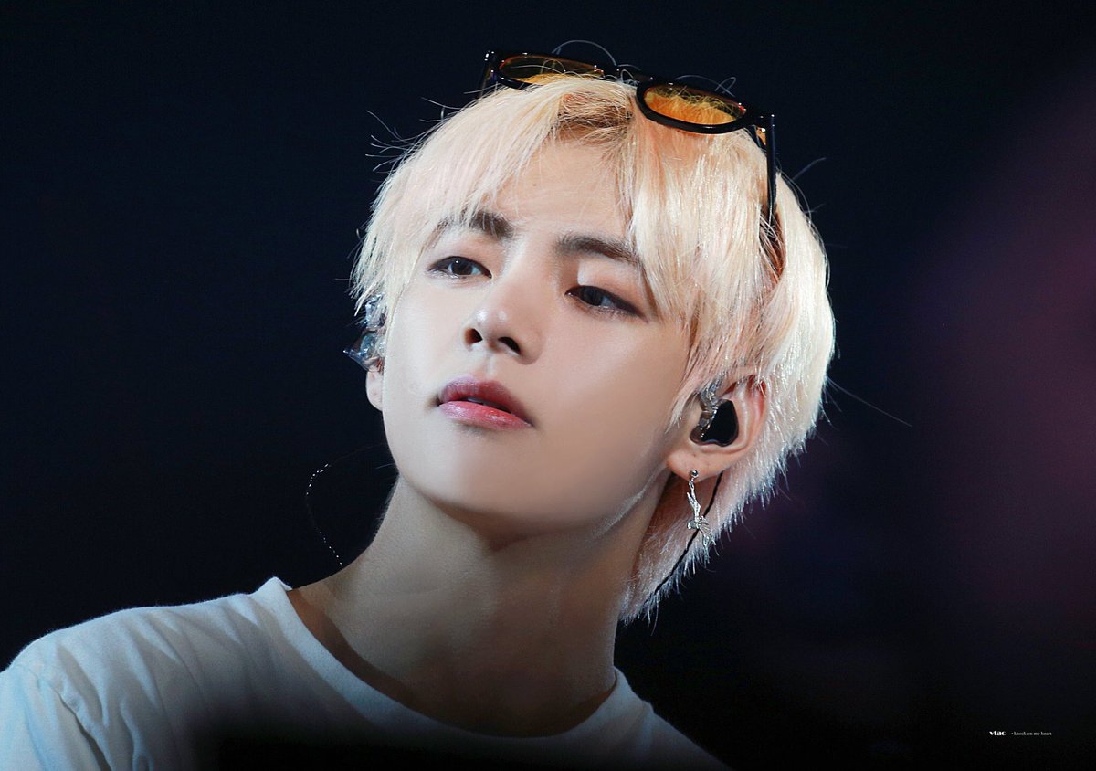 taehyungpic's tweet photo. 180912
—

©️vtac
#뷔 #태형 #방탄소년단 #taehyung #V #BTS @BTS_twt https://t.co/E8epN8o0dZ
