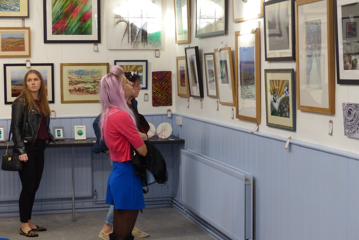 Final chance to view the artwork in the gallery at Slaithwaite Community Centre today from 3pm to 7pm.

Artists and buyers, please collect your work from 7pm to 9pm.