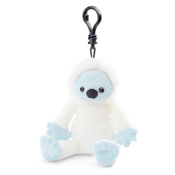 w9jat's tweet photo. I love the new Christmas Collection from Scentsy 😍 https://t.co/rjcl09KBeA Definitely got to get a Sleigh Bell warmer and Boris Buddyclip! https://t.co/ULD9XxXbqb