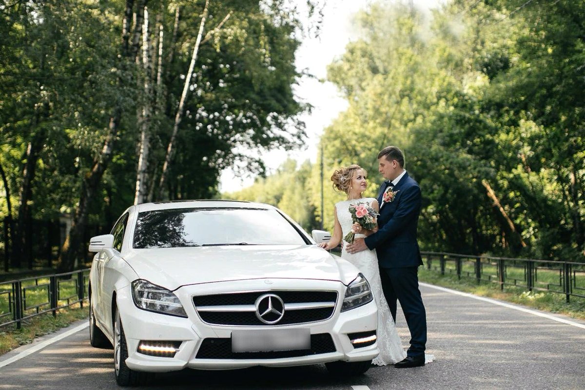 Pilot_Auto's tweet image. Как же все таки приятно понимать, что и мы приняли небольшую, но важную роль в столь замечательном дне!
Поздравляем наших молодоженов!!! Любви, терпения и взаимопонимания вам !!