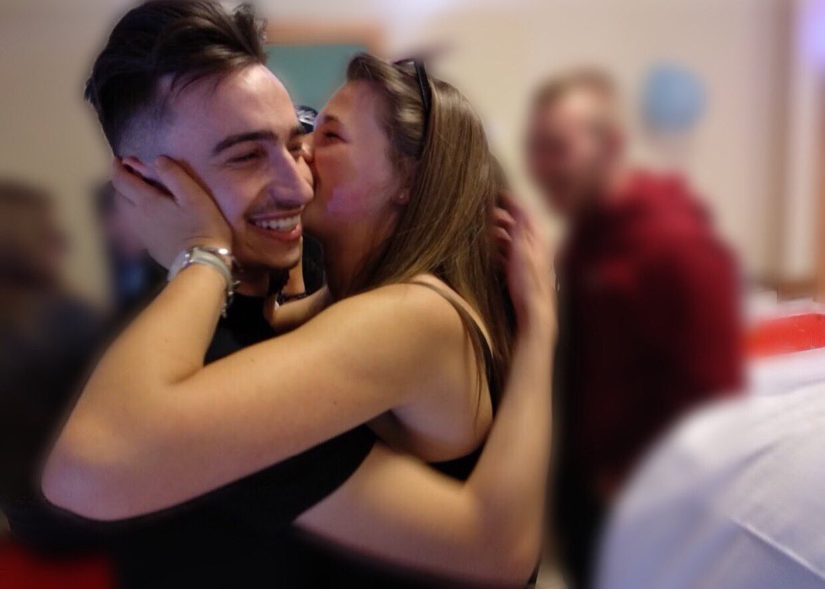 marinetteee0's tweet photo. #NationalBoyfriendDay pcq c’est le meilleur et que je l’aime plus que tout au monde même si c’est le plus chiant 💕 https://t.co/uWQxndczx4