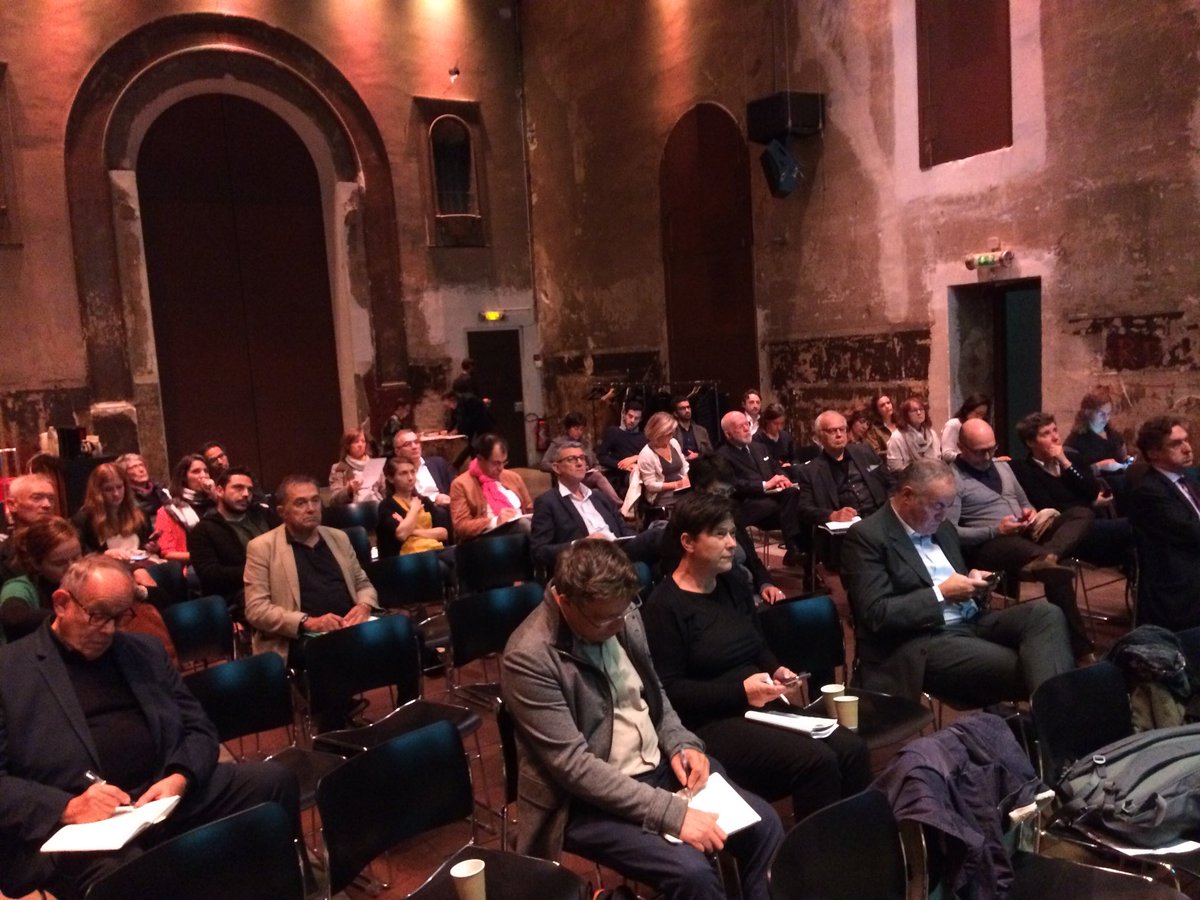 Aménager pour être favorable à la santé, oui, mais avec les habitants et intégrant leurs usages!
Faire une autoroute à vélo quand les gens ne savent pas faire du vélo est prendre le problème à l’envers... #santeUrbanisme <a href="/ma_idf/">Maison de l'architecture IDF</a> #ElisabethBelin