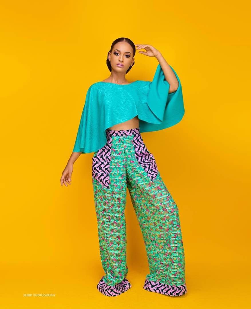 afdwng's tweet photo. #africanfashionanddesignweek is coming. Save the date October 12& 13, 2018 #afdw18 #style #luxuryfashion #AFDW18 #stylehub https://t.co/rrhXspR2ad