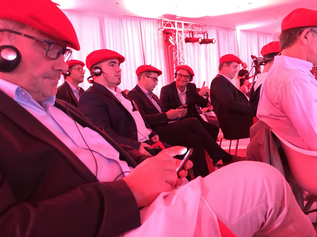 PascalMargand's tweet image. #globalagentexcellencecontest DAVID Arnaud attend le verdict avec la TEAM FRANCE