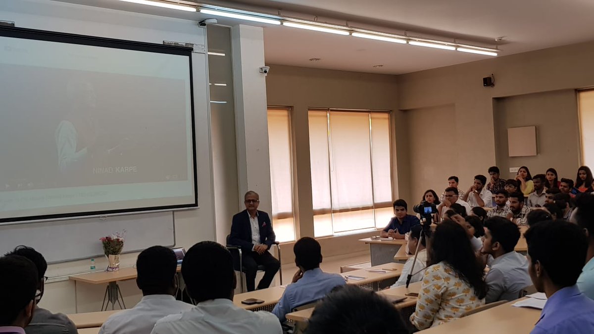 mugzkulkarni's tweet photo. Attended such an enlightening lecture by @NinadKarpe on 'Strategies for a Brave New World' at PTVA’s Institute of Management! https://t.co/dtrP094N26