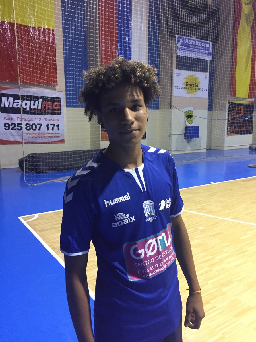 AYOUB primera incorporación a la plantilla jugador que procede de fútbol