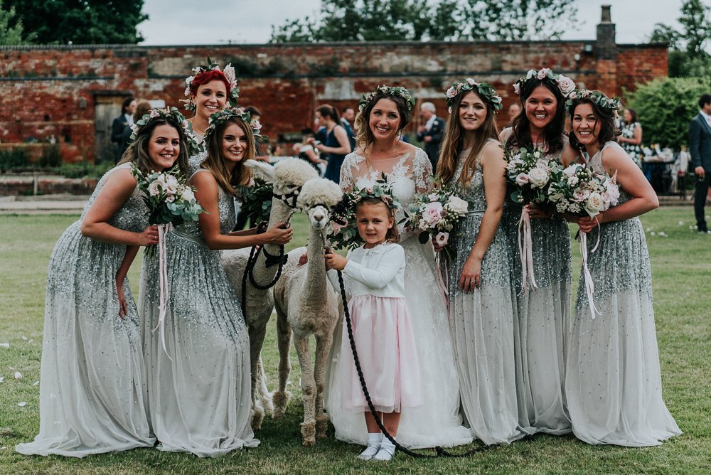 W_W_WeddingBlog's tweet image. WWW readers Natasha and Patrick’s magical nuptials // whimsicalwonderlandweddings.com/alrewas-hayes-… thanks to David Boynton Photography &amp;amp; Film @Addoevents @SarahRussellMUA @alrewashayes @TruGrooveBand