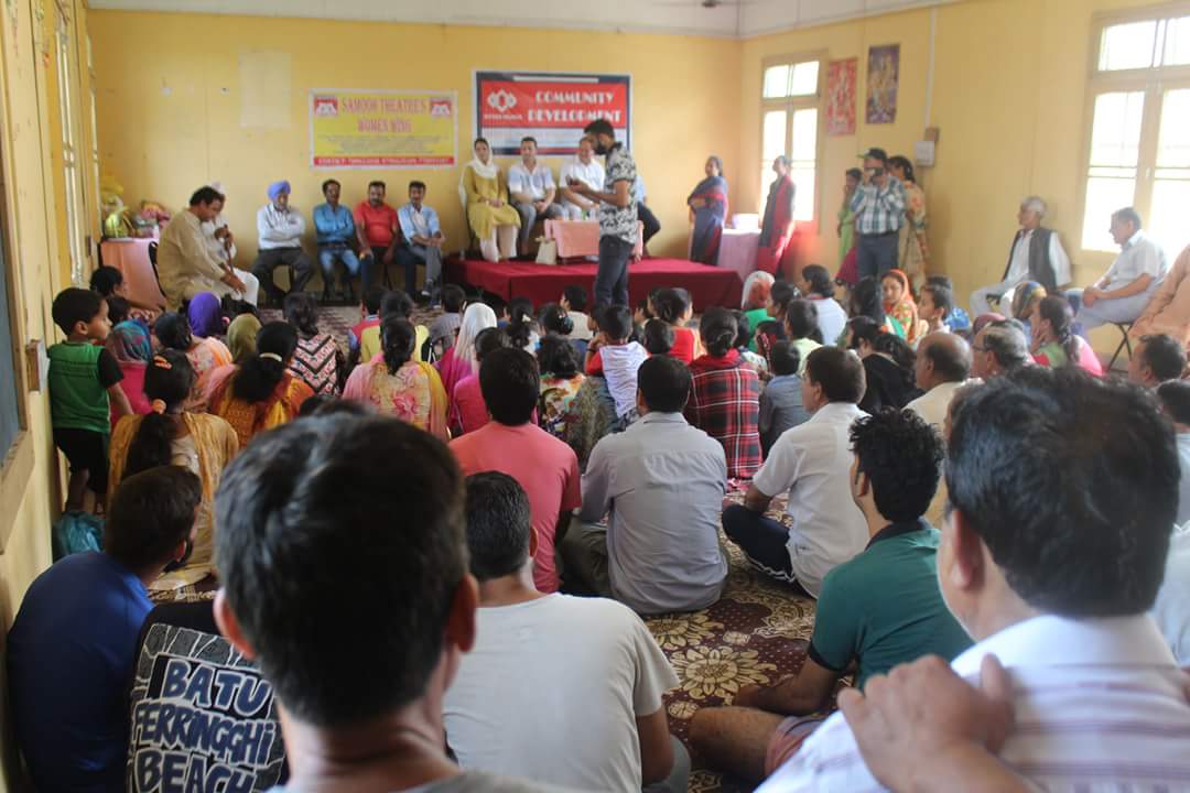 motherhelpage's tweet image. Community Development Programme at Purkhoo Migrant Camp Jammu

#developingcommunities
#universalbrotherhood
#educationforall