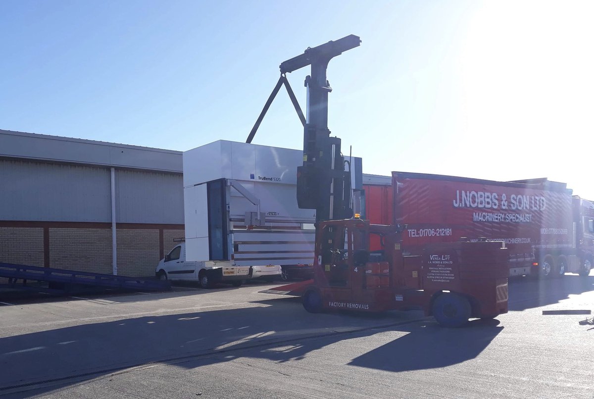 Adelphi_Auto's tweet image. Our Trumpf machine on its way to a very special place earlier on this week! #adelphiautomation #adelphi #automation #trumpf