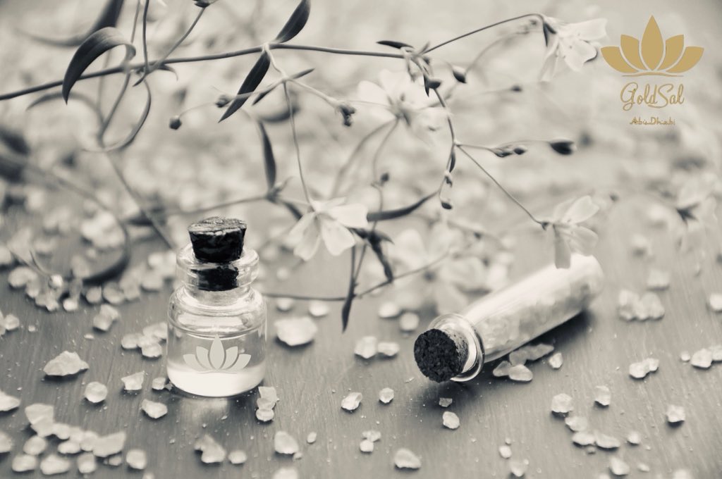 HnosUbeda's tweet photo. Liquid Sea Salt with 24K Gold and made in United Arab Emirates by GoldSal. #luxurysalt #eaudesel #liquidsalt #gold #24k #uae #abudhabi #salt #dubai #luxury #luxuryliving #luxurylife #luxurylifestyle #abudhabiblogger #goldsalt #mydubai #myabudhabi #lovedubai #loveabudhabi #style https://t.co/BEOUi8skMh