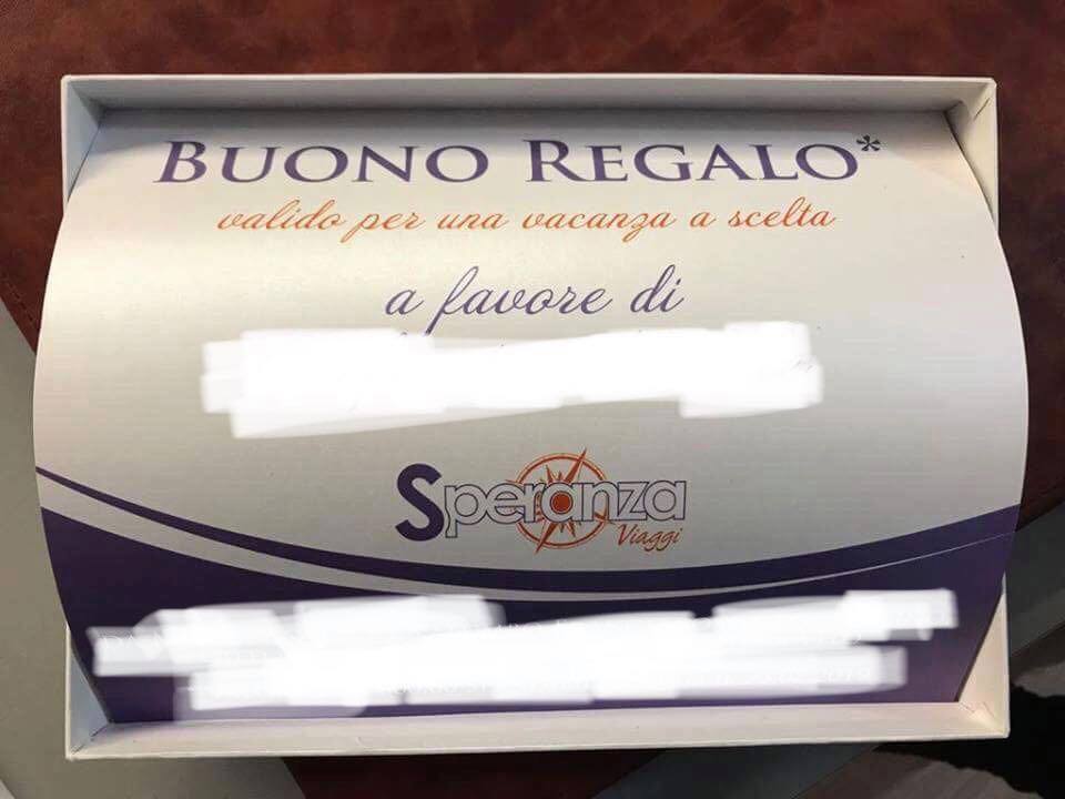 speranzaviaggi's tweet photo. Hai qualche occasione importante e non sai che regalo fare??? Vieni a trovarci in agenzia, i nostri buoni regalo costruiti su misura per te potranno essere una soluzione facile, comoda e soddisfacente al tuo problema... 
La confezione sarà soltanto un nostro dettaglio... https://t.co/7jPBImrmbD
