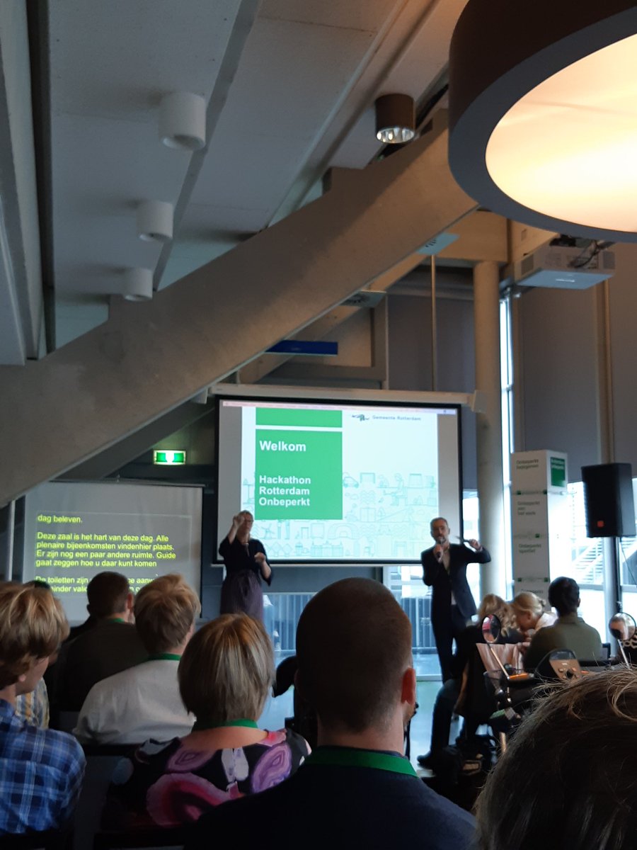 BredeRaad010's tweet image. Brede Raad 010 is aanwezig bij de Hackaton van #rotterdamonbeperkt samen werken aan een onbeperkt #Rotterdam #weekvandetoegankelijkheid