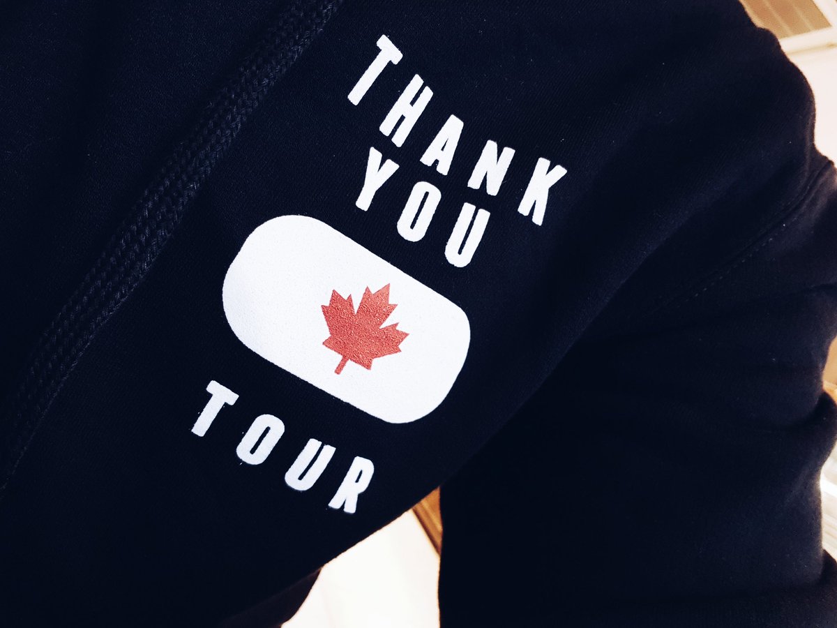 Kazziieee's tweet photo. I am loving my #TTYCT hoodie. It's so soft and comfy ❤ 🇨🇦

#TYCT #VirtueMoir #excited #TheThankYouCanadaTour #canadianatheart ☺ https://t.co/gG0GwNQheD