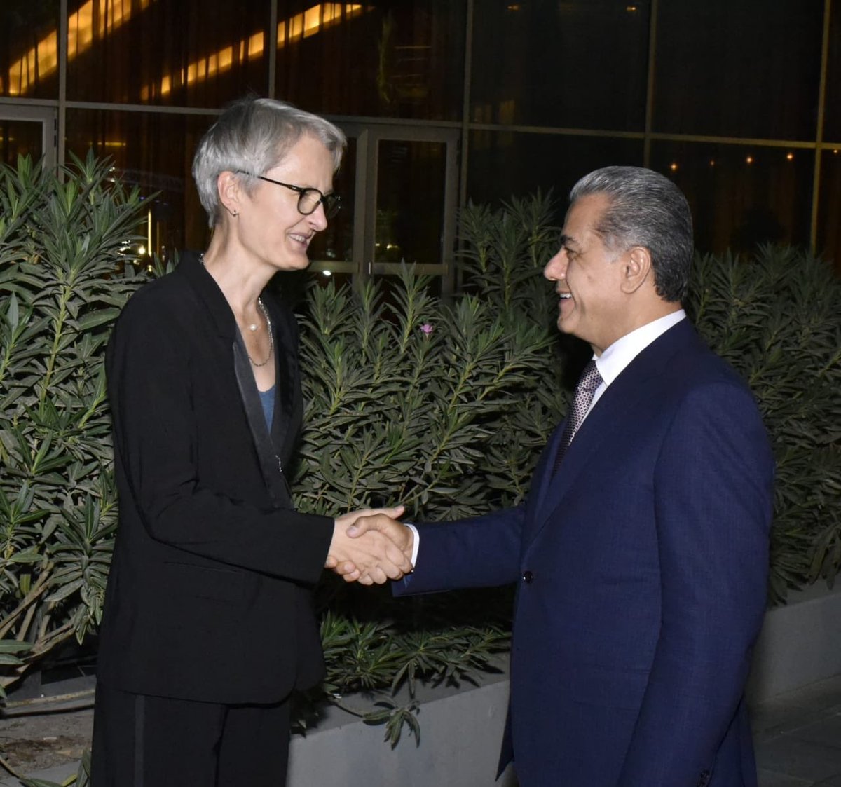 FalahMustafa's tweet photo. On behalf of the #KRG, I congratulated the people &amp; government of #Germany on Day of German Unity reception hosted by @GermanyInKRI @GermanyDiplo &amp; thanked them for their military assistance for #Peshmerga &amp; humanitarian support for the displaced persons. #TagderDeutschenEinheit https://t.co/8NnvpBG6ky