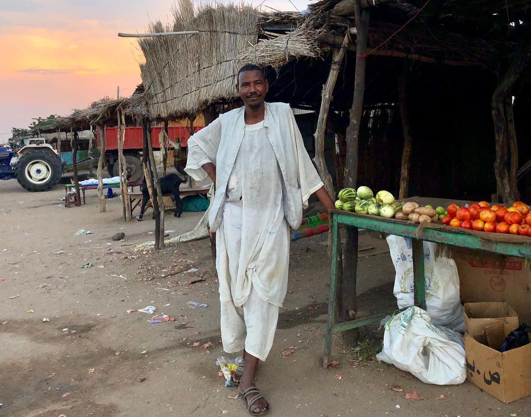 GlobalCAD_'s tweet photo. People from #Sudan. Filming communities responding to #ClimateChange #deforestation and #Desertification.
#CadProductions #socialdocumentary #SocialDocs @ Rufa`A, Al Wusta, Sudan https://t.co/u4JJPBQdh8